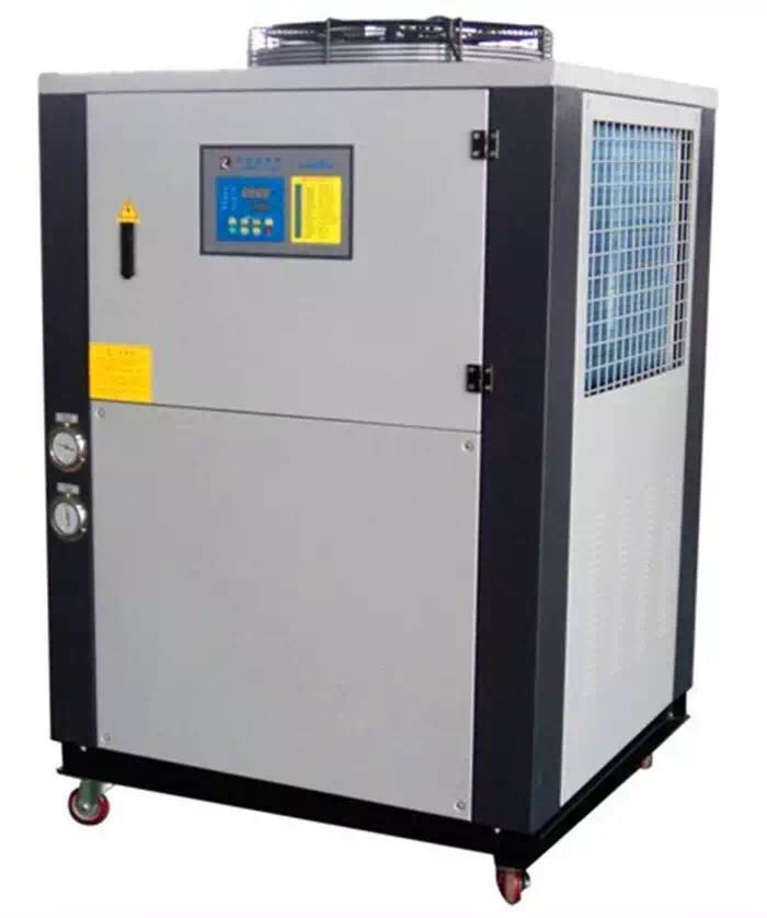 工業(yè)冷水機組,水冷型冷水機組，風冷型冷水機組