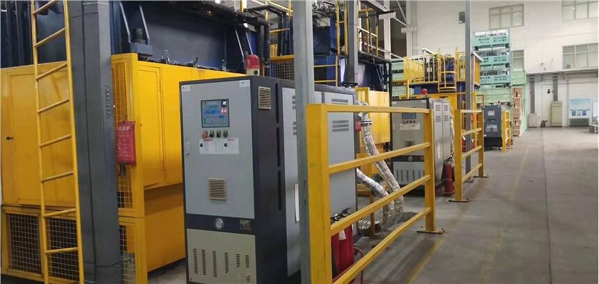 河北復(fù)合材料模具油加熱器，模具油加熱器